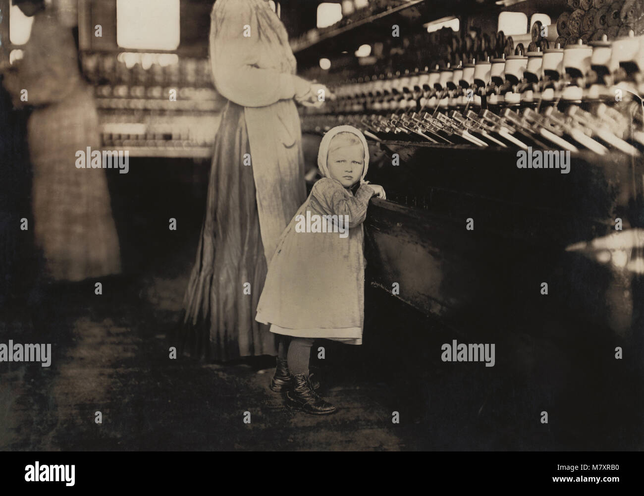 3-year-old Daughter of Overseer, Visits and Plays at the Mill, Ivey Mill, Hickory, North Carolina, Stock Photo