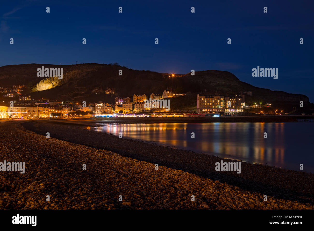 Llandudno North Shore promenade at night, North Wales coast Stock Photo