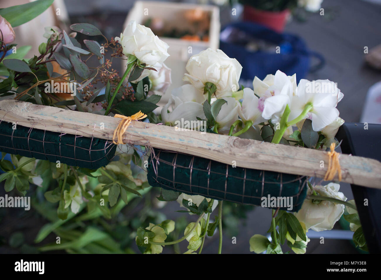 Florists make a floral arrangement. Process of work Stock Photo Alamy