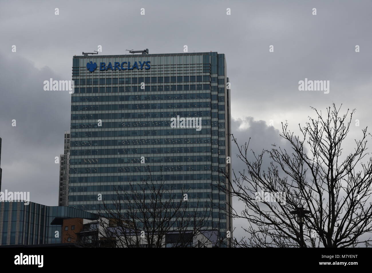 Barclays Bank Head Office Canary Wharf London United Kingdom Stock Photo -  Alamy