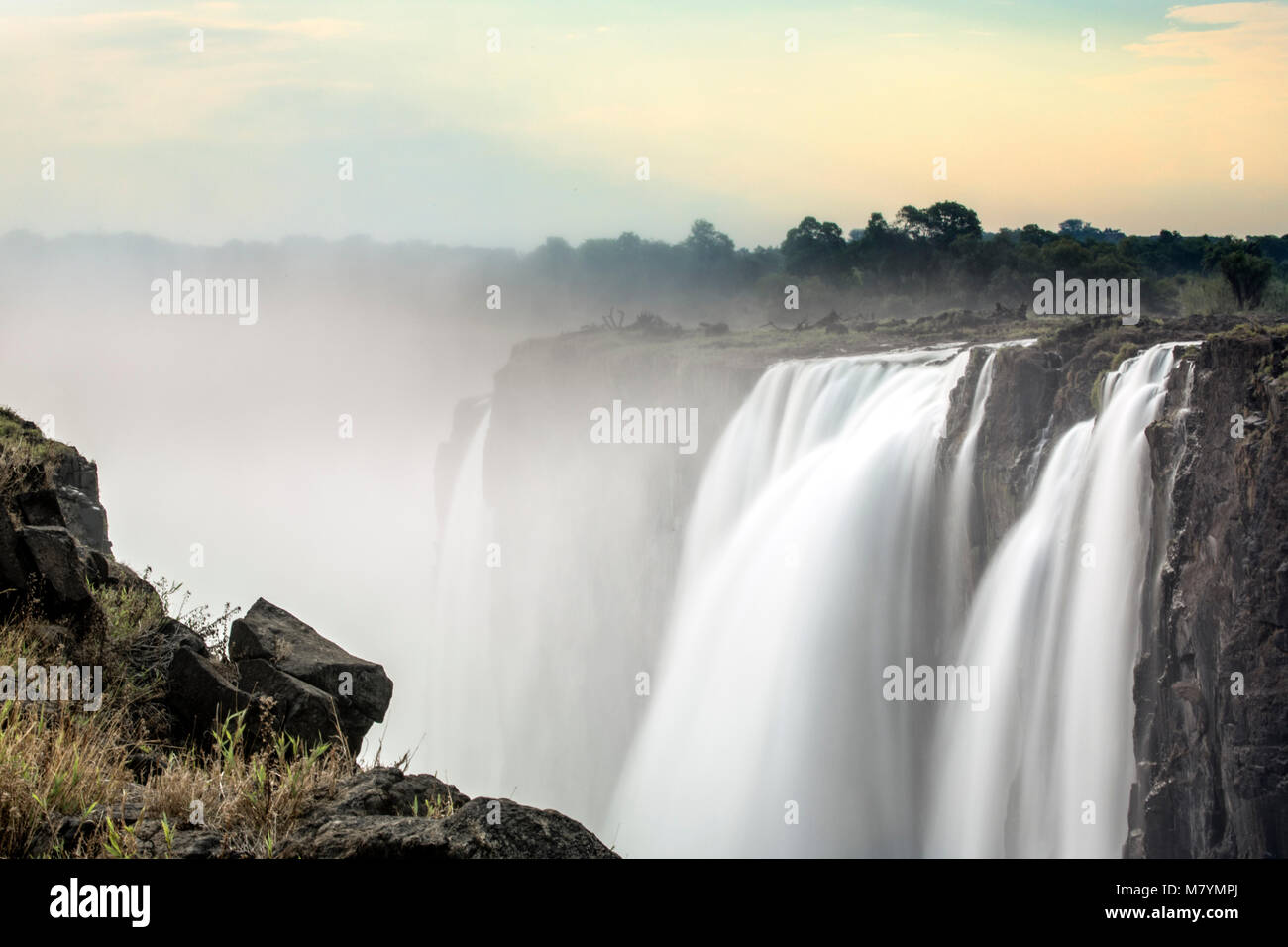 Victoria Falls In Zimbabwe Stock Photo Alamy Victoria Falls In Zimbabwe M7YMPJ