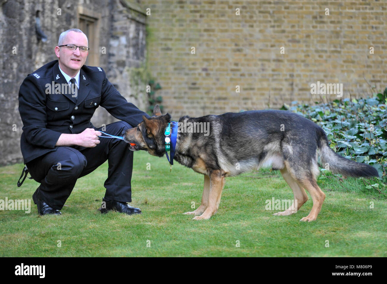 Pc Wardell Pdsa gold medal hi-res stock photography and images - Alamy