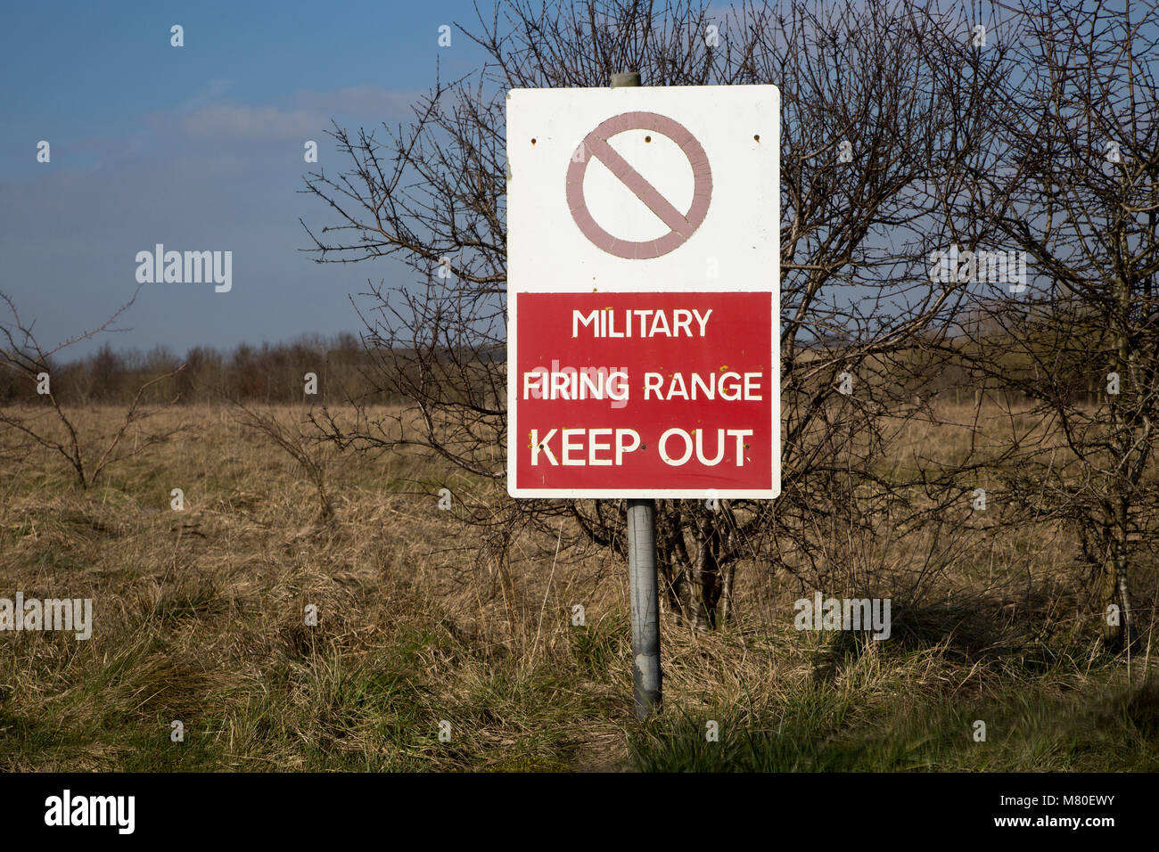 Military firing range Keep Out sign, Imber Range, Salisbury Plain military training area, Wiltshire, England, UK Stock Photo
