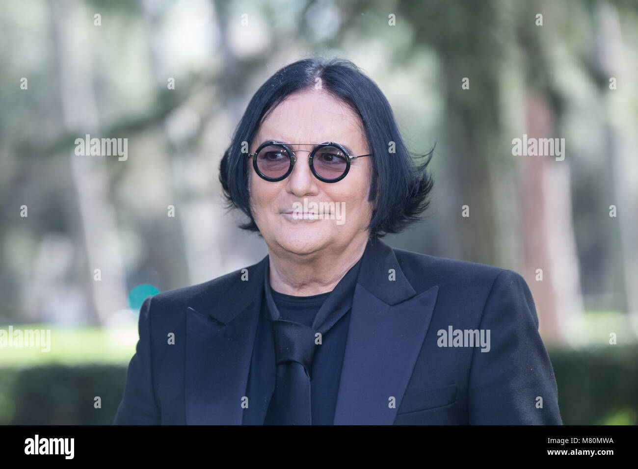 Renato Zero High Resolution Stock Photography and Images - Alamy