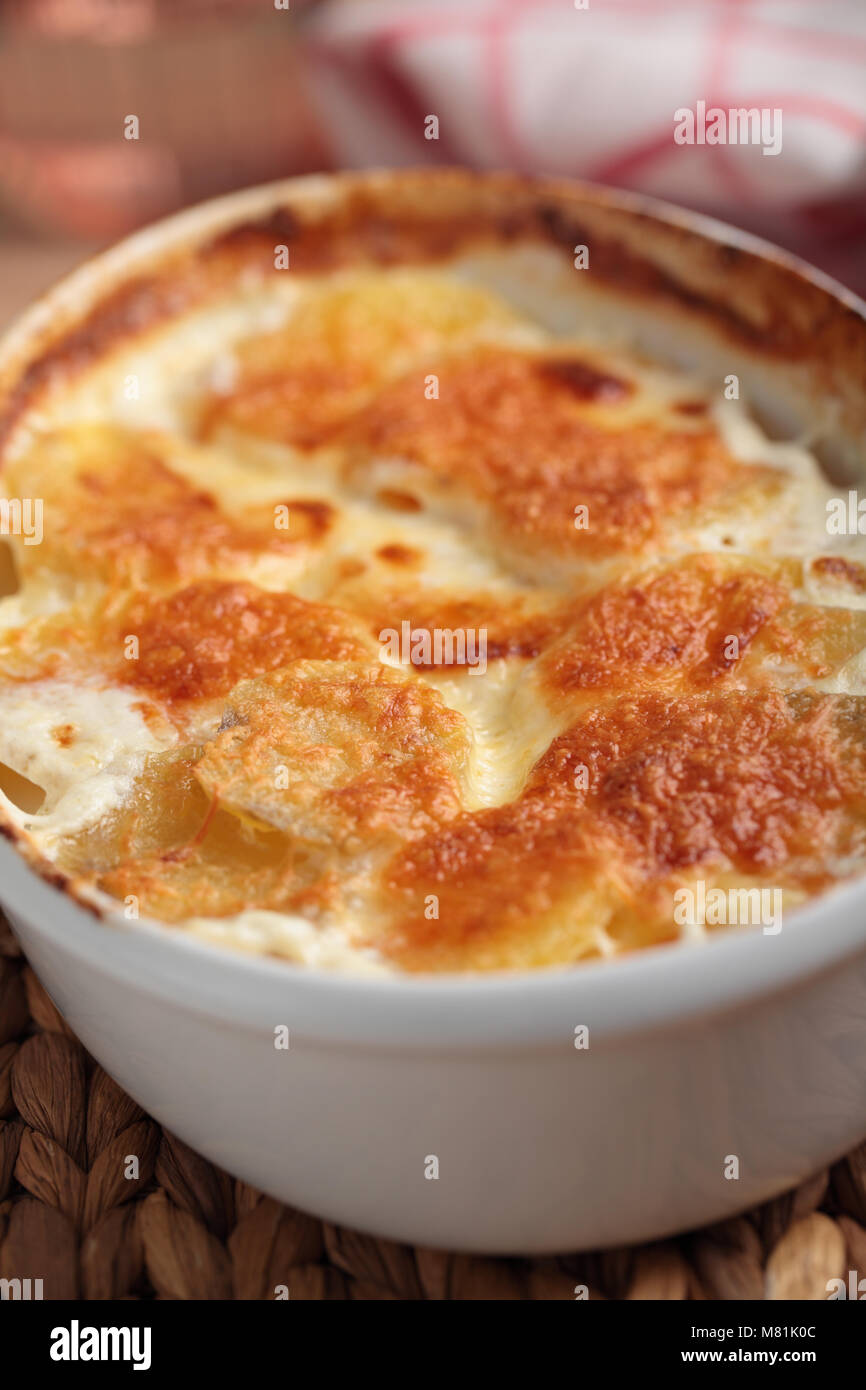 Dauphinoise potato hires stock photography and images Alamy