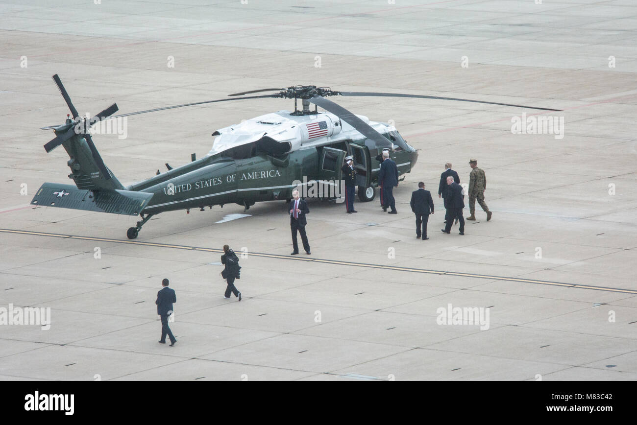 Trump aircraft hi res stock photography and images Alamy Trump aircraft hi res stock photography and images Alamy