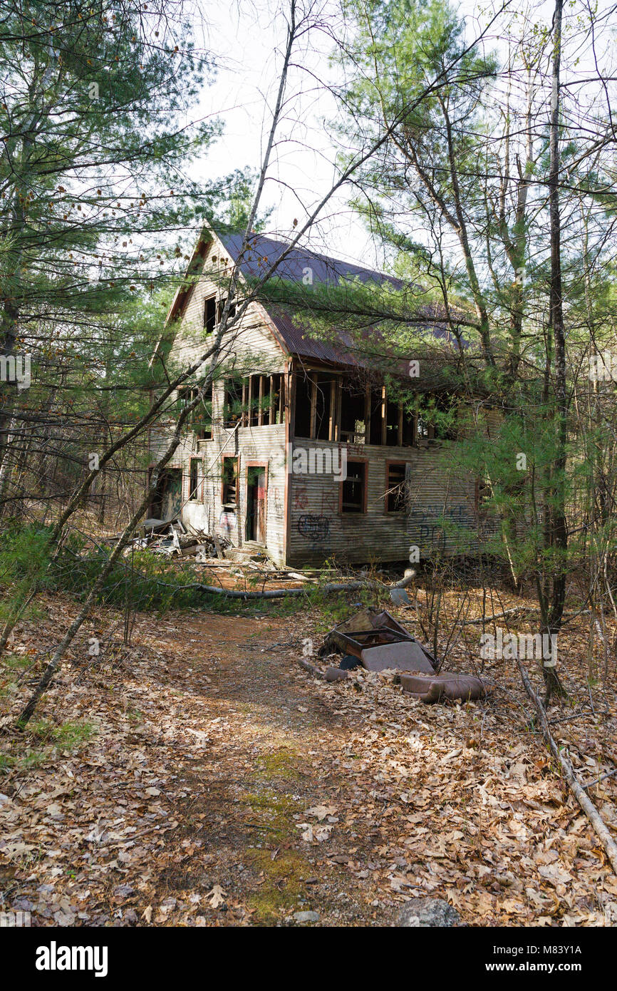 The abandoned Redstone Granite quarry in Conway, New Hampshire USA Stock Photo Alamy