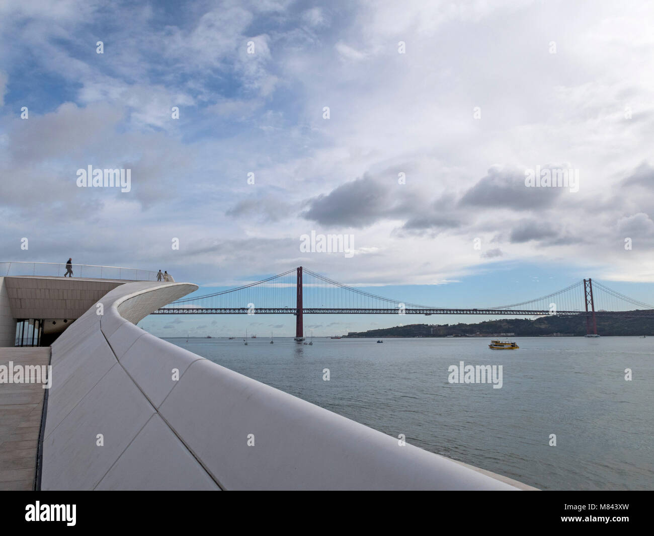 MAAT Museum of Art, Architecture and Technology by architect Amanda Levent, Tagus river and the 25 de Abril bridge, Lisbon, Portugal, Europe Stock Photo