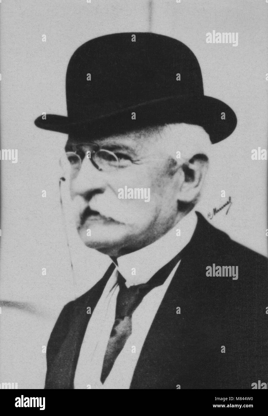 Portrait of the Baron Sydney Sonnino ( 1847 - 1922 ) Italian politician  -  photography by  Henri Manuel ( 1874 - 1947 ) Stock Photo