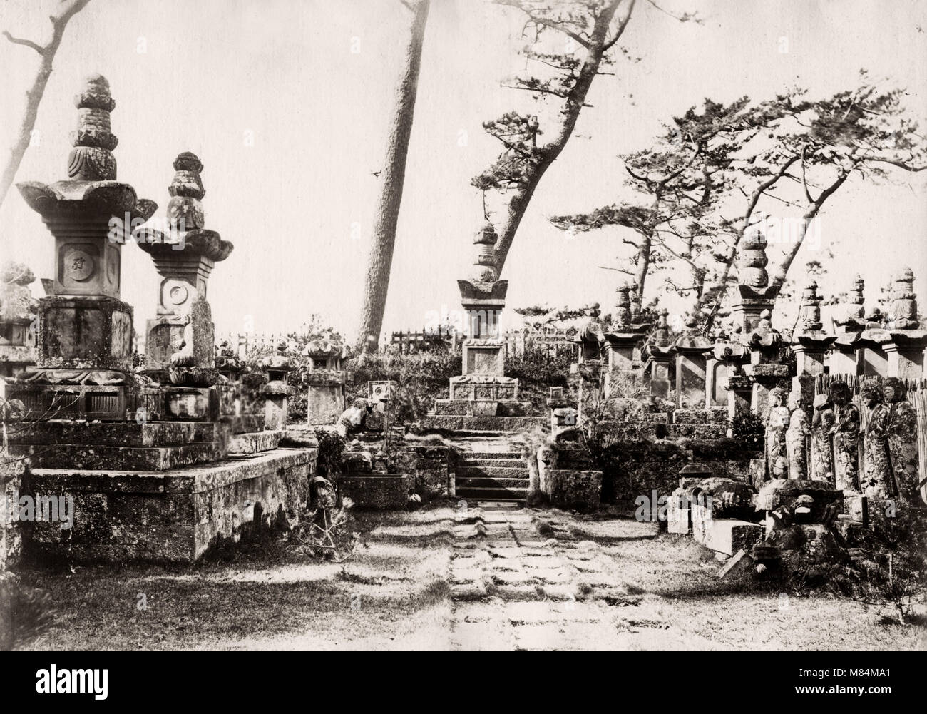 1871 Japan - graveyard of high-ranking officials - from 'The Far East' magazine Stock Photo