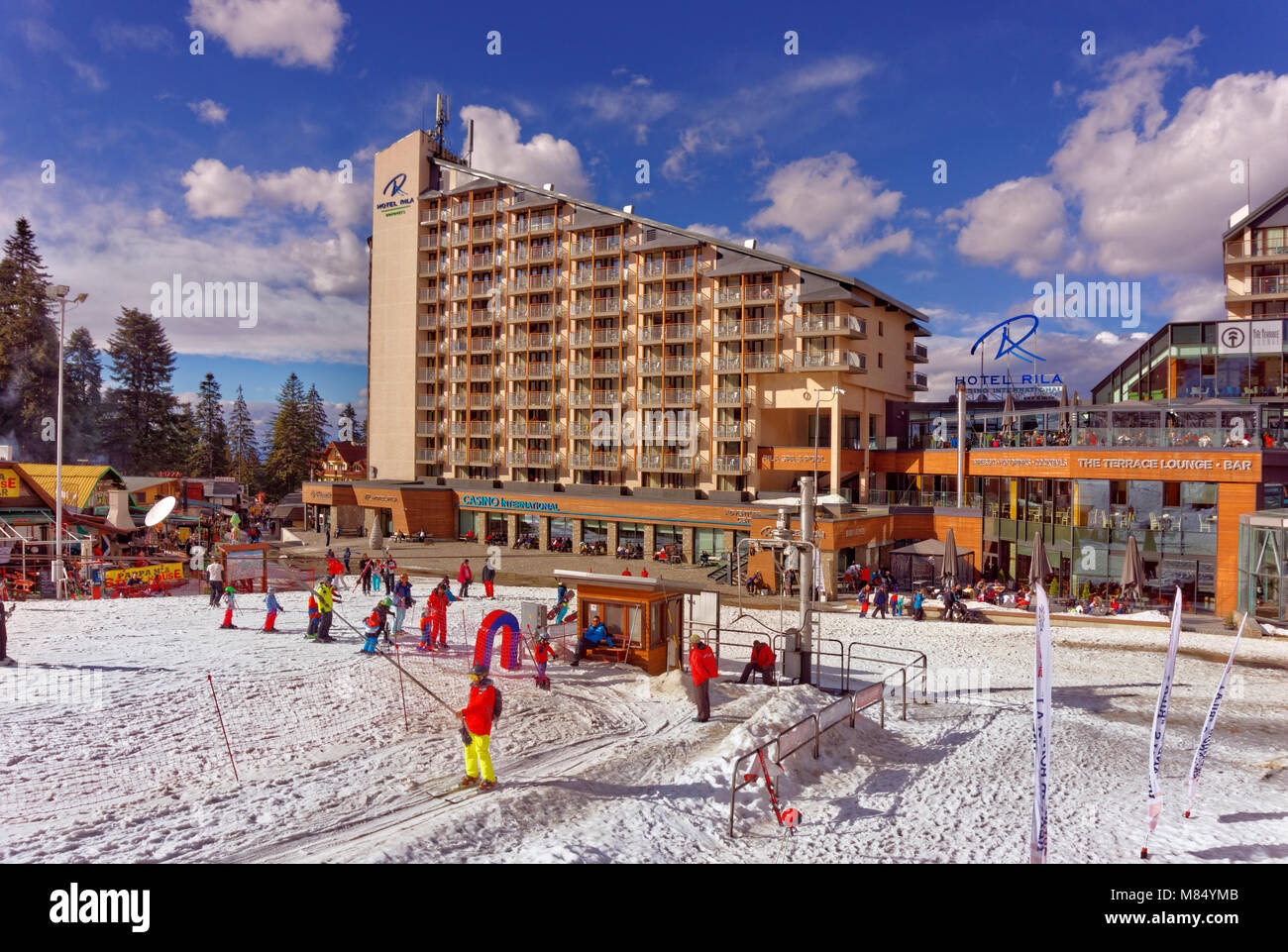 Rila Hotel and beginners drag lift at Borovets Ski resort, Targovishte, Bulgaria. Stock Photo
