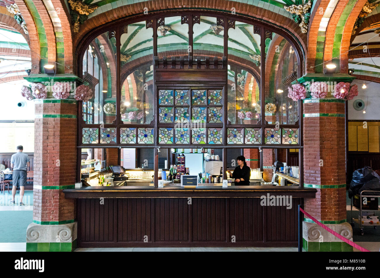 The Cafe Foyer in the Palau de la Música Catalana, with stained glass by Antoni Rigalt, Barcelona, Spain Stock Photo