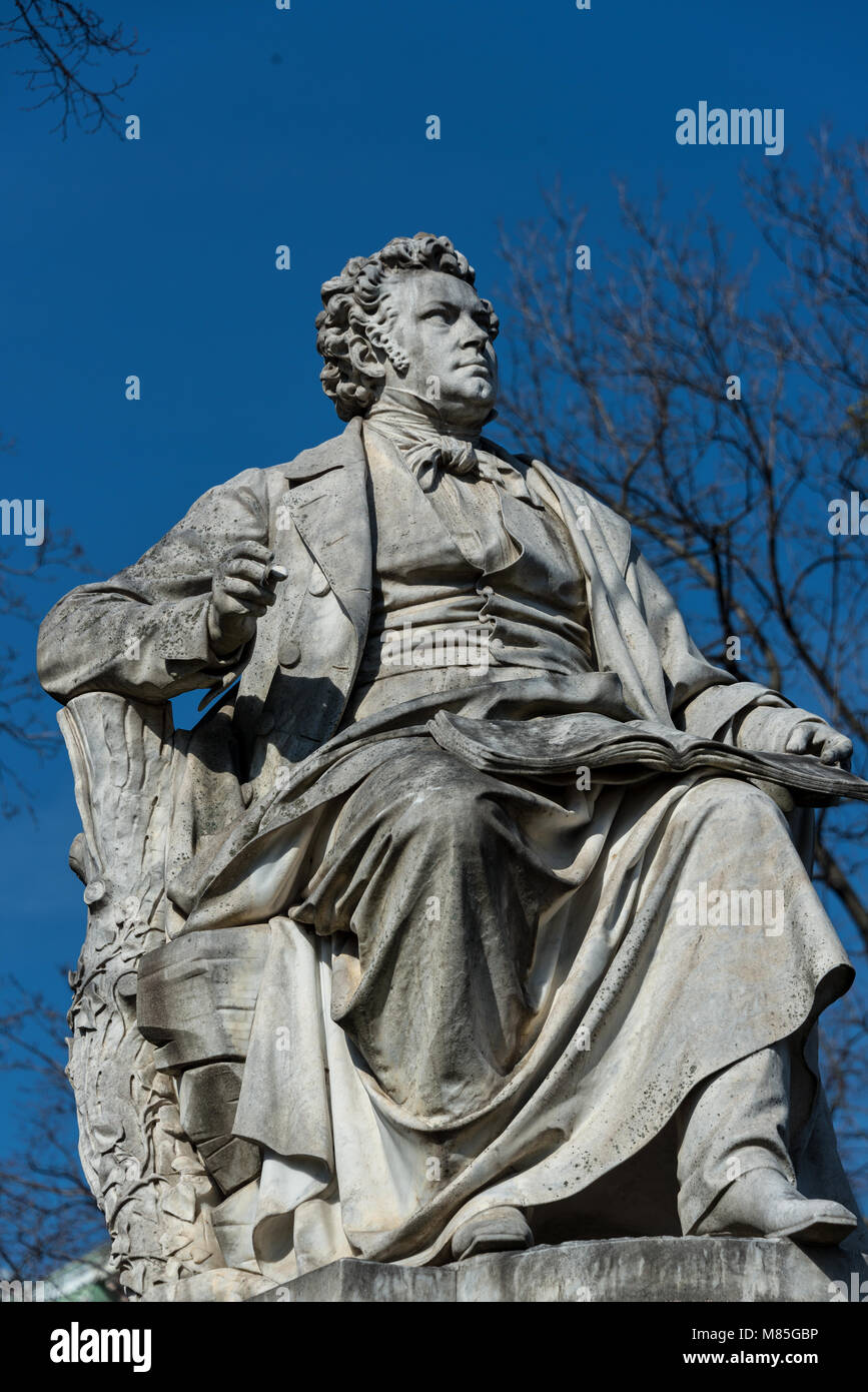 Liederzyklus High Resolution Stock Photography and Images - Alamy