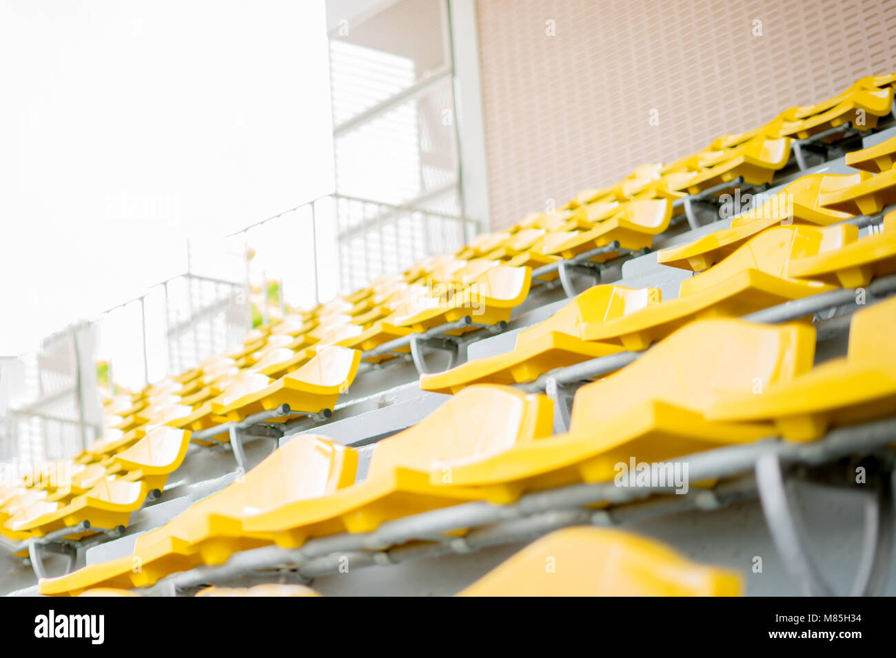 Green stadium seating hi-res stock photography and images - Alamy