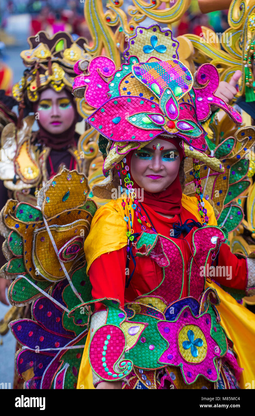 Chingay traditional dress hi-res stock photography and images - Alamy