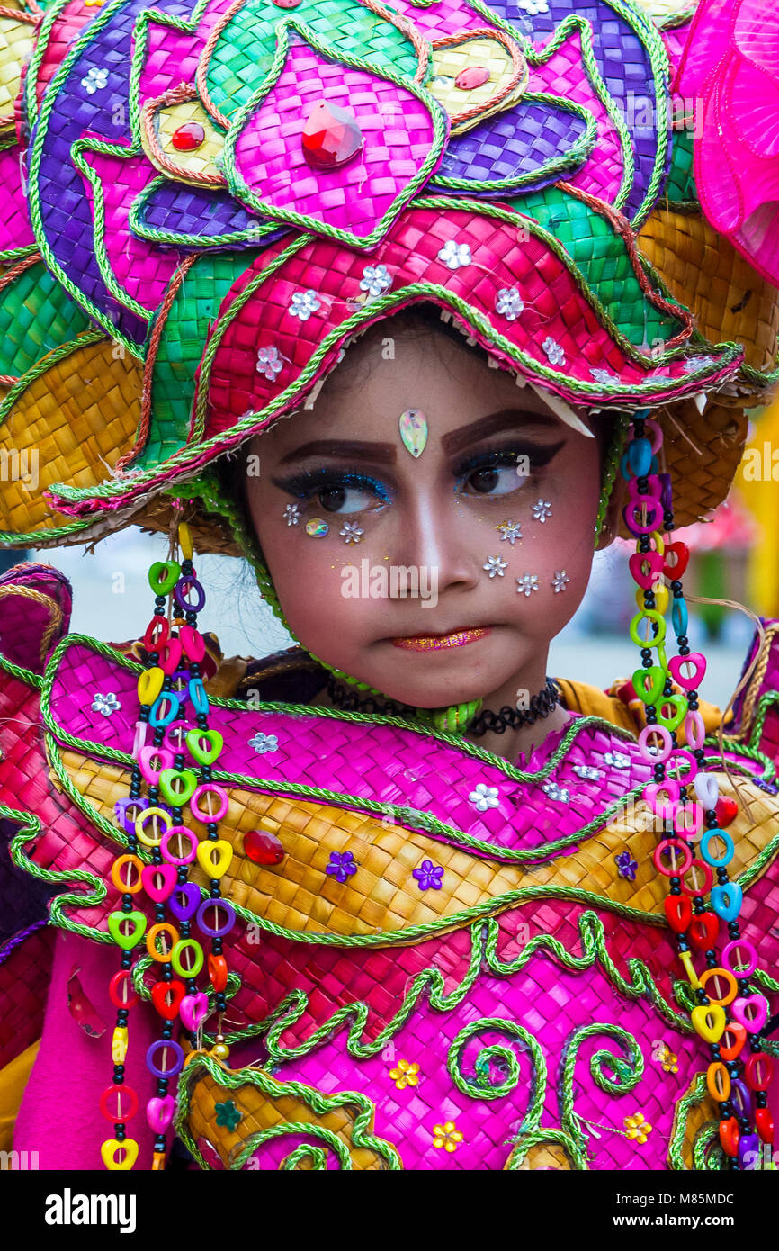 Chingay traditional dress hi-res stock photography and images - Alamy