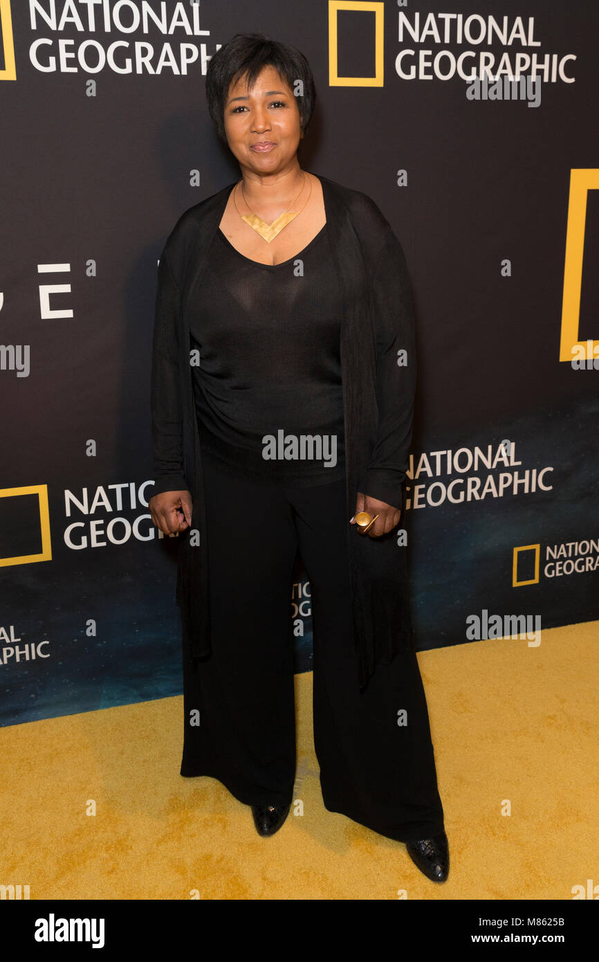 Mae jemison hi-res stock photography and images - Alamy