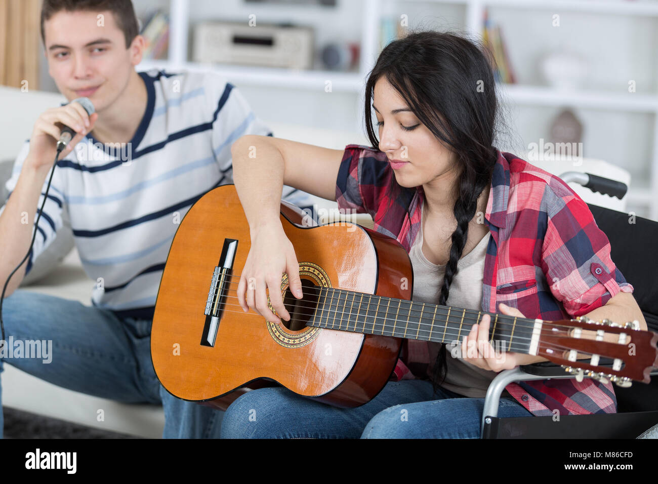 new operator - What is the 'new' keyword in JavaScript? - Stack OverflowNumber of questions askedNumber of questions that received an answerNumber of comments postedNumber of upvotes on postsPopular tagsPopular unanswered question visual data 8