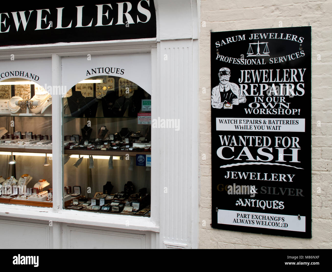 Sarum jewellers Professional Services, repairs in their own workshop advertising board and window display Stock Photo