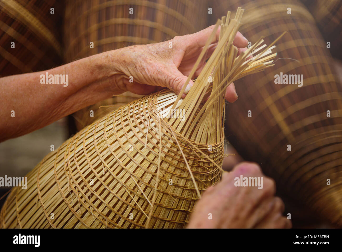 Fishing wicker basket fish hires stock photography and images Alamy