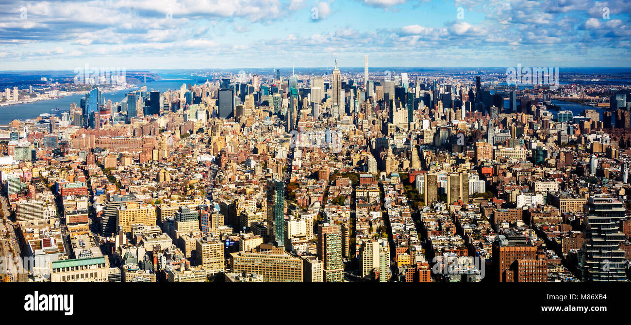 New York City skyline in a sunny day Stock Photo - Alamy