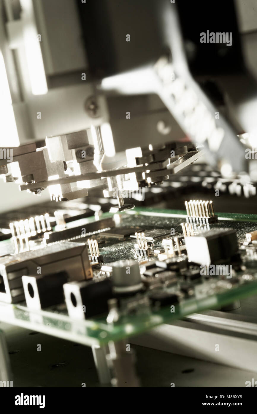 Circuit board green grey hi-res stock photography and images - Alamy