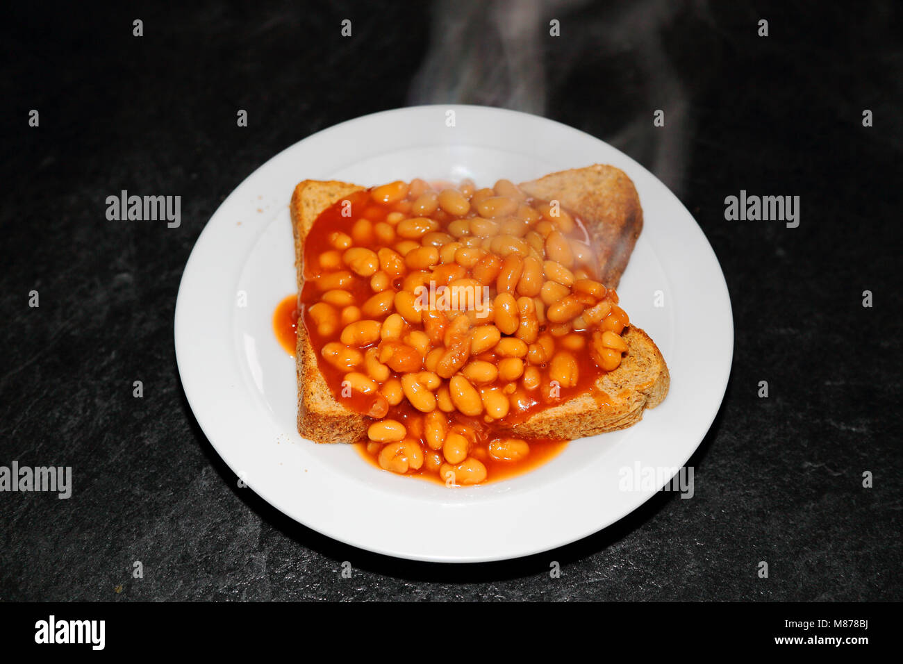 Heinz baked beans on toast Stock Photo Alamy