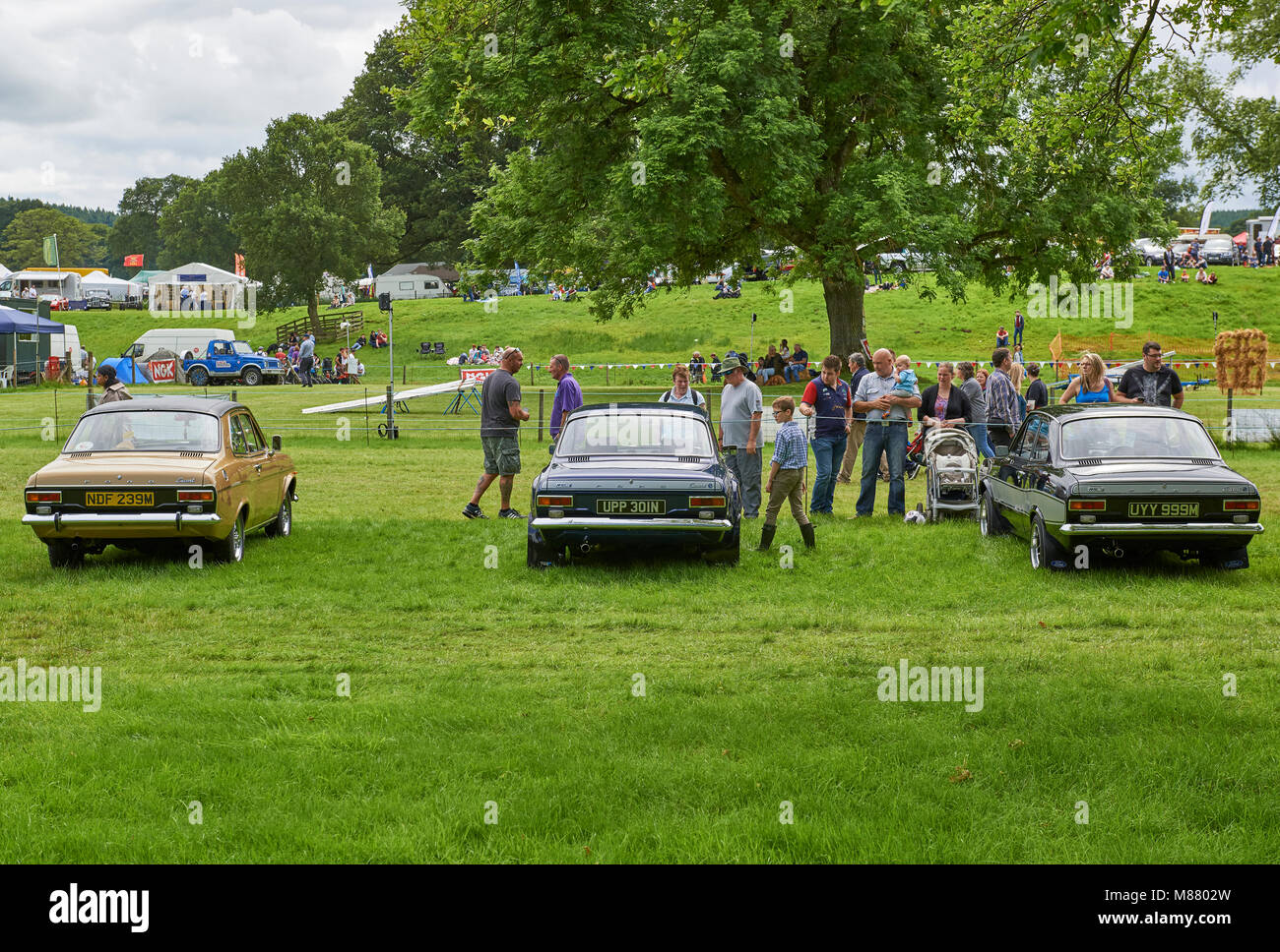 Annual strathmore vintage vehicle show hires stock photography and images Alamy