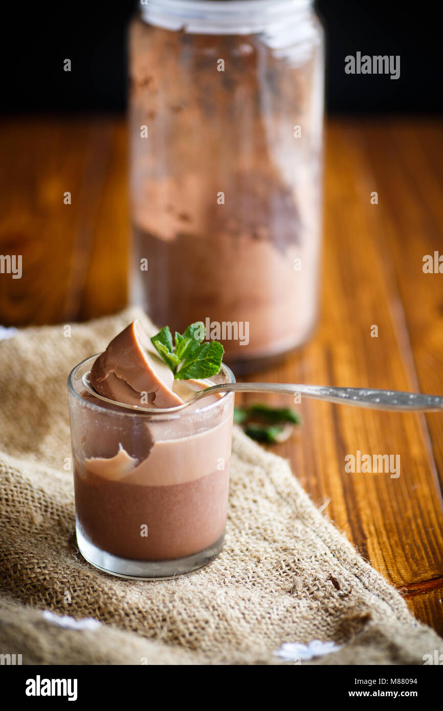 homemade chocolate mousse Stock Photo Alamy