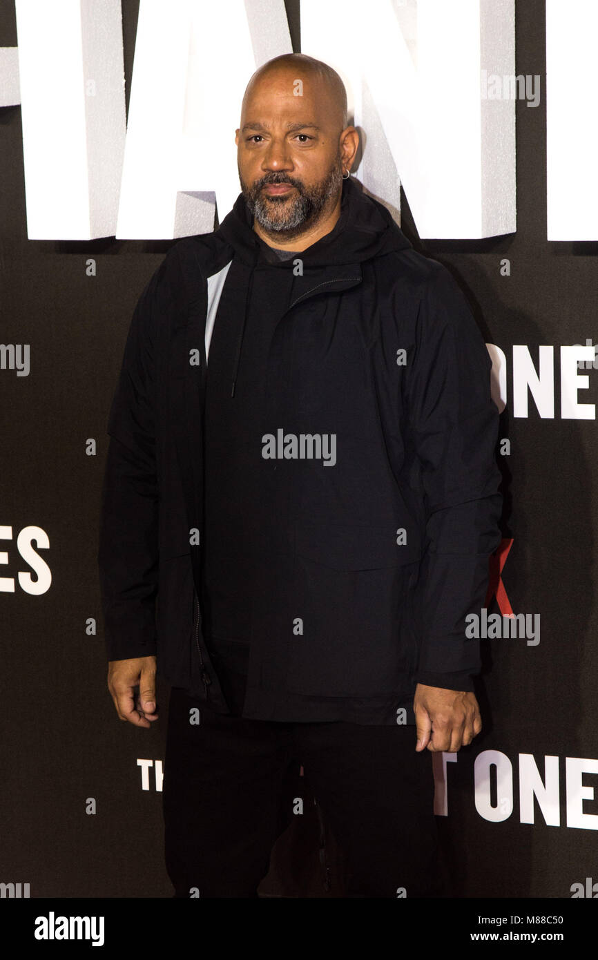 Allen Hughes arrives at The Premiere of Netflix’s The Defiant Ones at ...