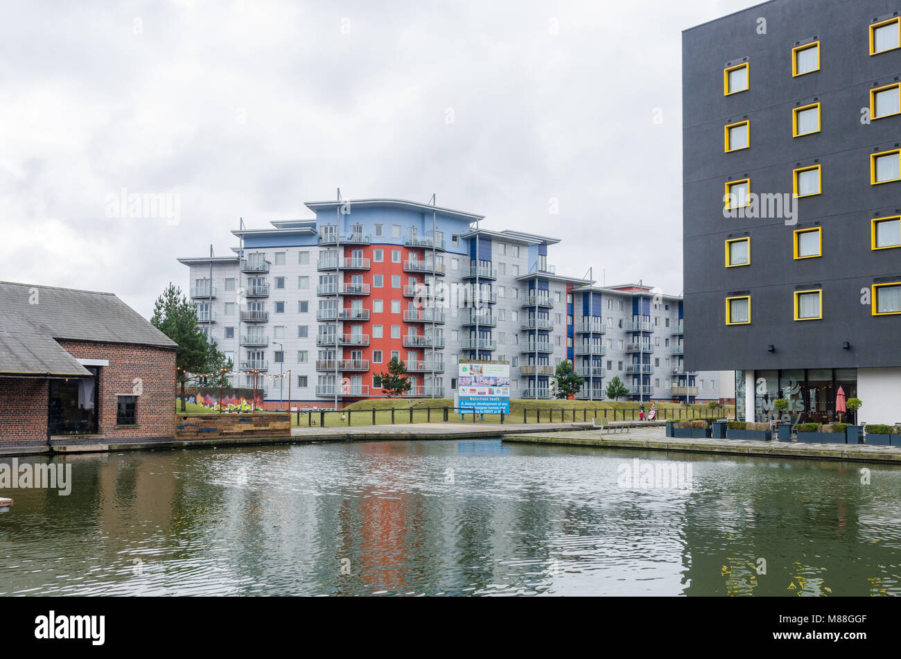 Modern canalside apartments in the West Midlands industrial town of Walsall Stock Photo