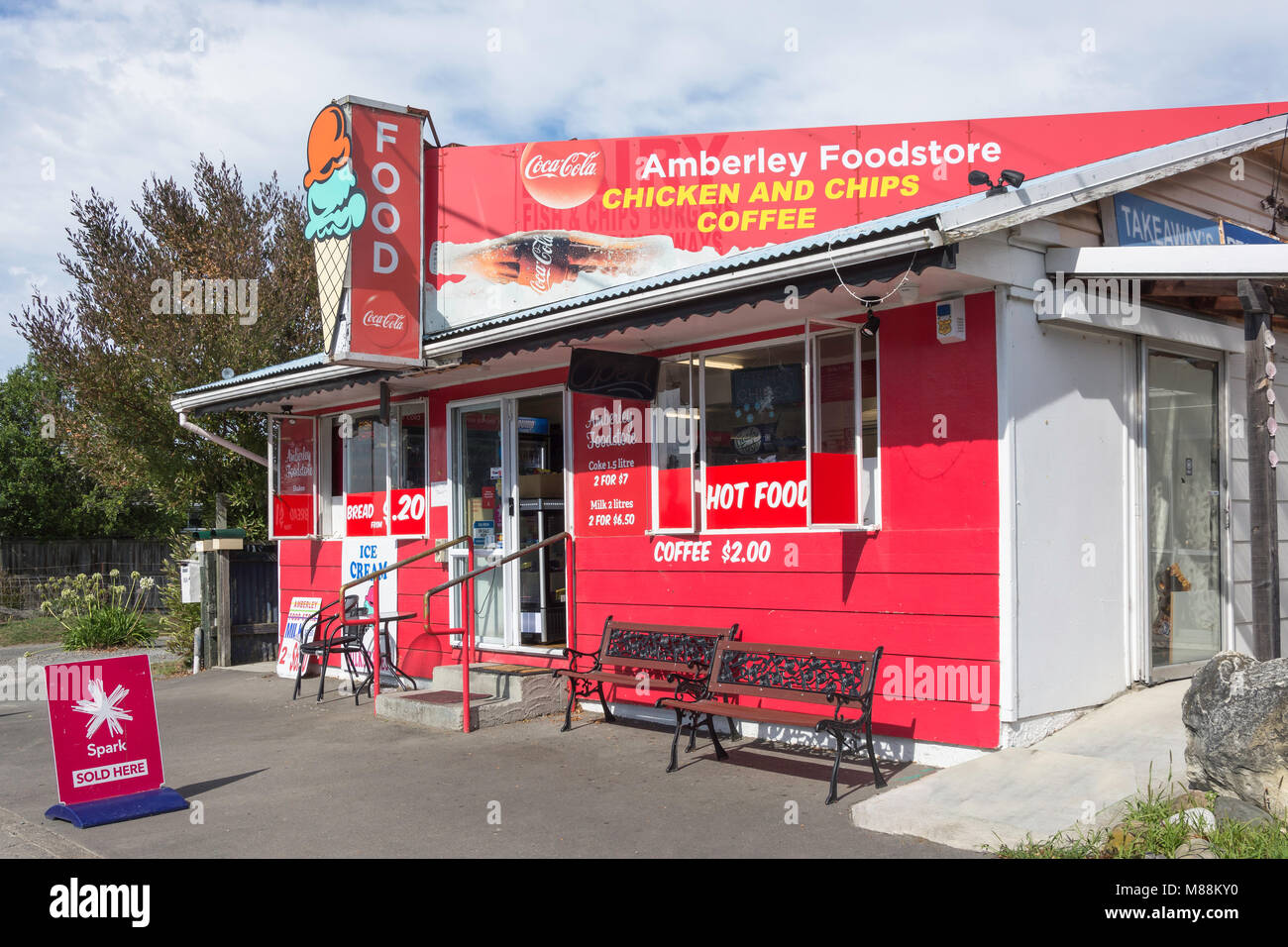Amberley Dairy Foodstore, State Highway 1, Amberley, Canterbury Region, New Zealand Stock Photo