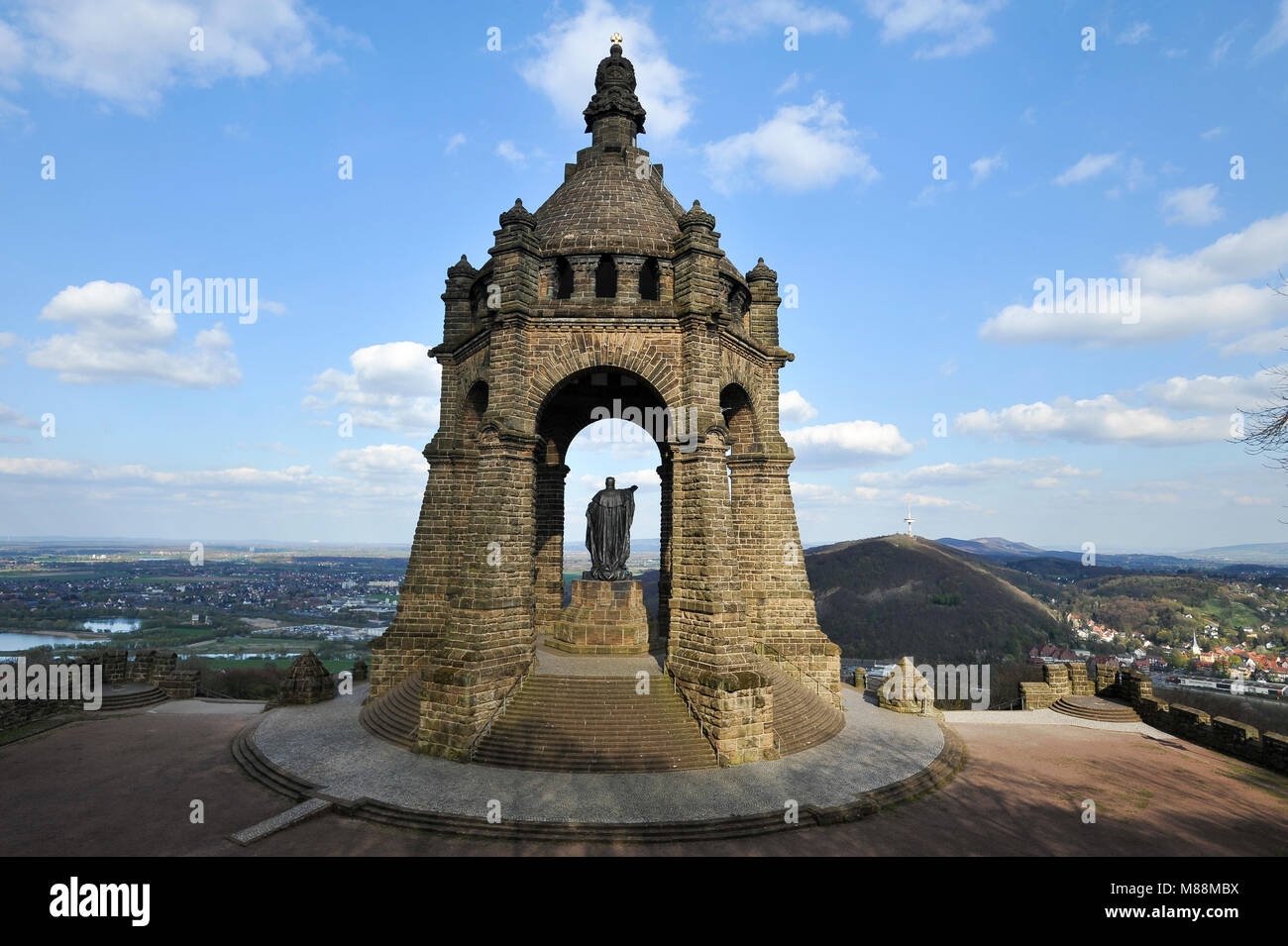 88 meter heigh Kaiser Wilhelm Denkmal (Emperor William Monument) 1892-1896 designed by Bruno Schmitz and Kaspar von Zumbusch to honour Wilchelm I, the Stock Photo