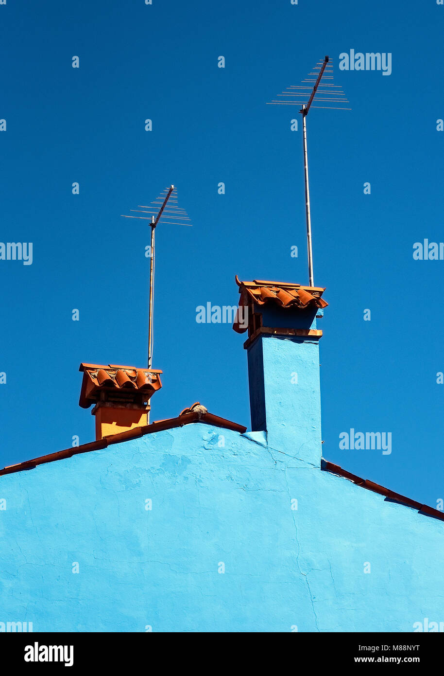 Home antenna hi-res stock photography and images - Alamy