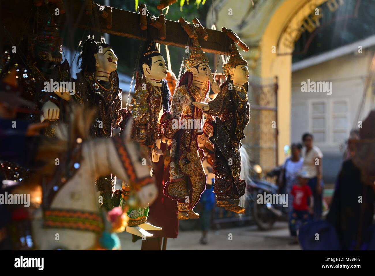 Hand puppet handmade hires stock photography and images Alamy