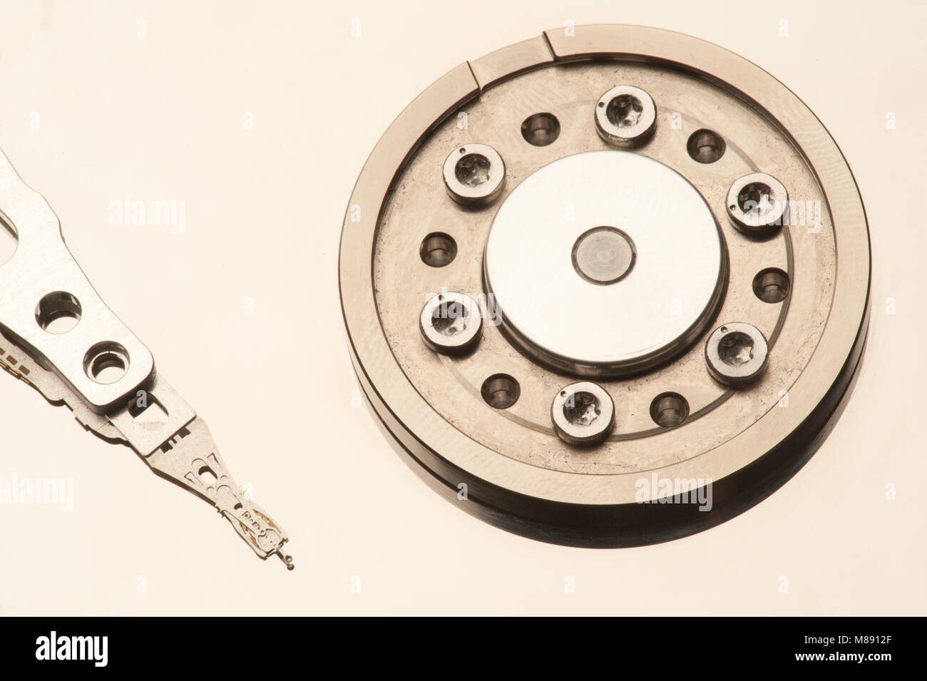 Computer hard disc read write arm hi-res stock photography and images ...