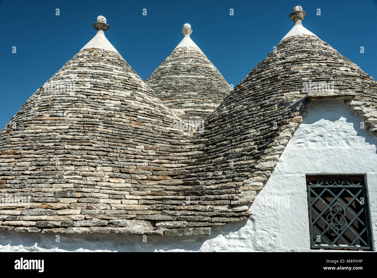 Kegelbauten (Trulli) in Alberobello Stock Photo