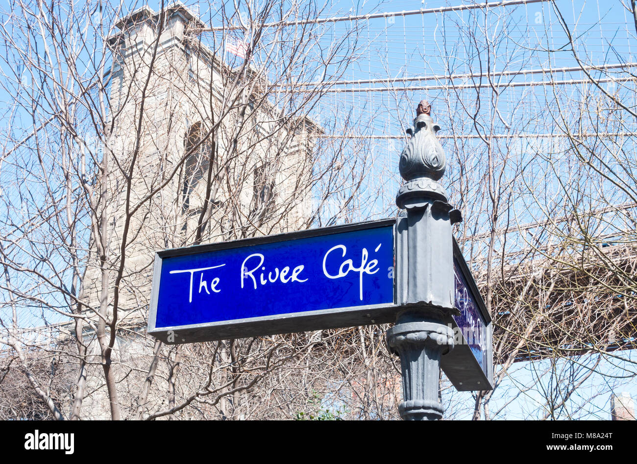 Sign outside the River Cafe in Dumbo, Brooklyn, with Brooklyn Bridge in background Stock Photo