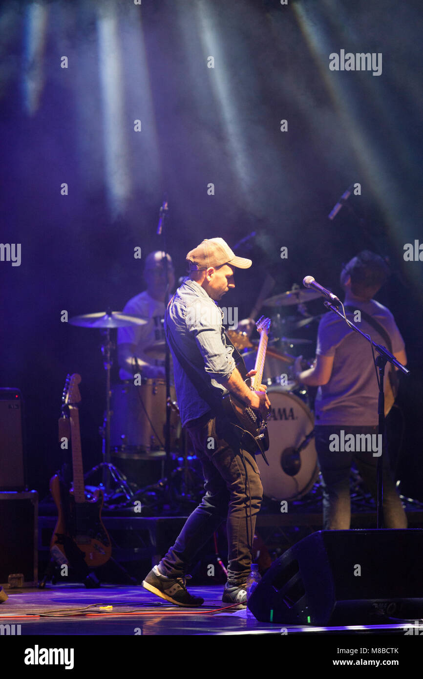 Guitar band Turin Brakes play at the London Palladium as part of their 'Invisible Storm' tour. Stock Photo