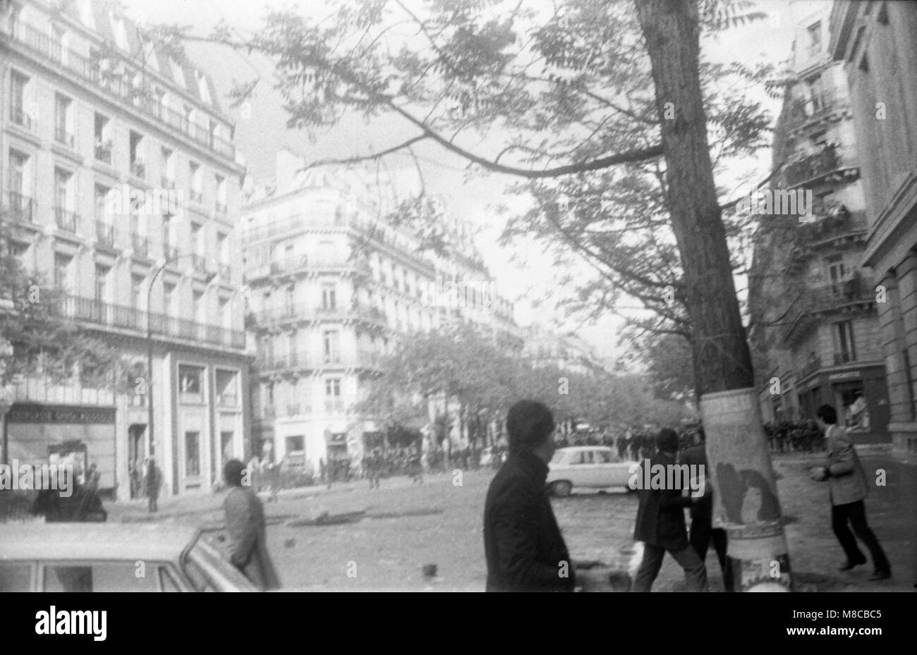 Philippe Gras / Le Pictorium -  May 68 -  1968  -  France / Ile-de-France (region) / Paris  -  Clashes Saint Germain Boulevard between protesters and police Stock Photo