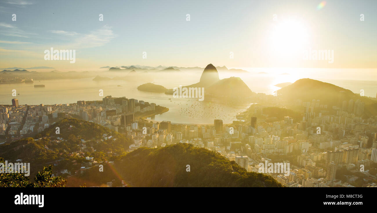 Skyline of Rio de Janeiro with Sugarloaf mountain, Brazil Stock Photo