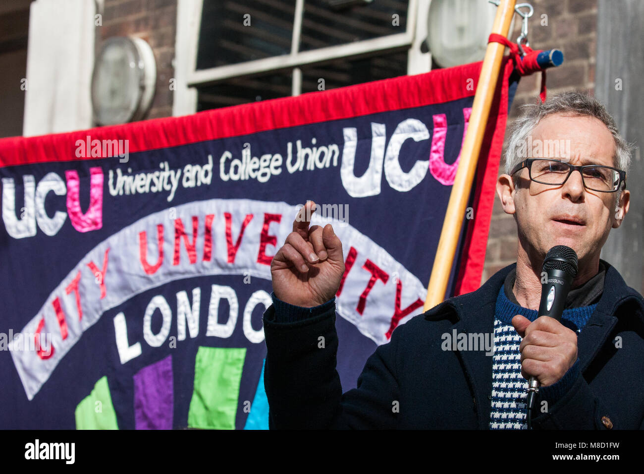 London, UK. 14th March, 2018. Professor Des Freedman, Vice President of Goldsmiths UCU, addresses the March for Pensions and Pay. Stock Photo
