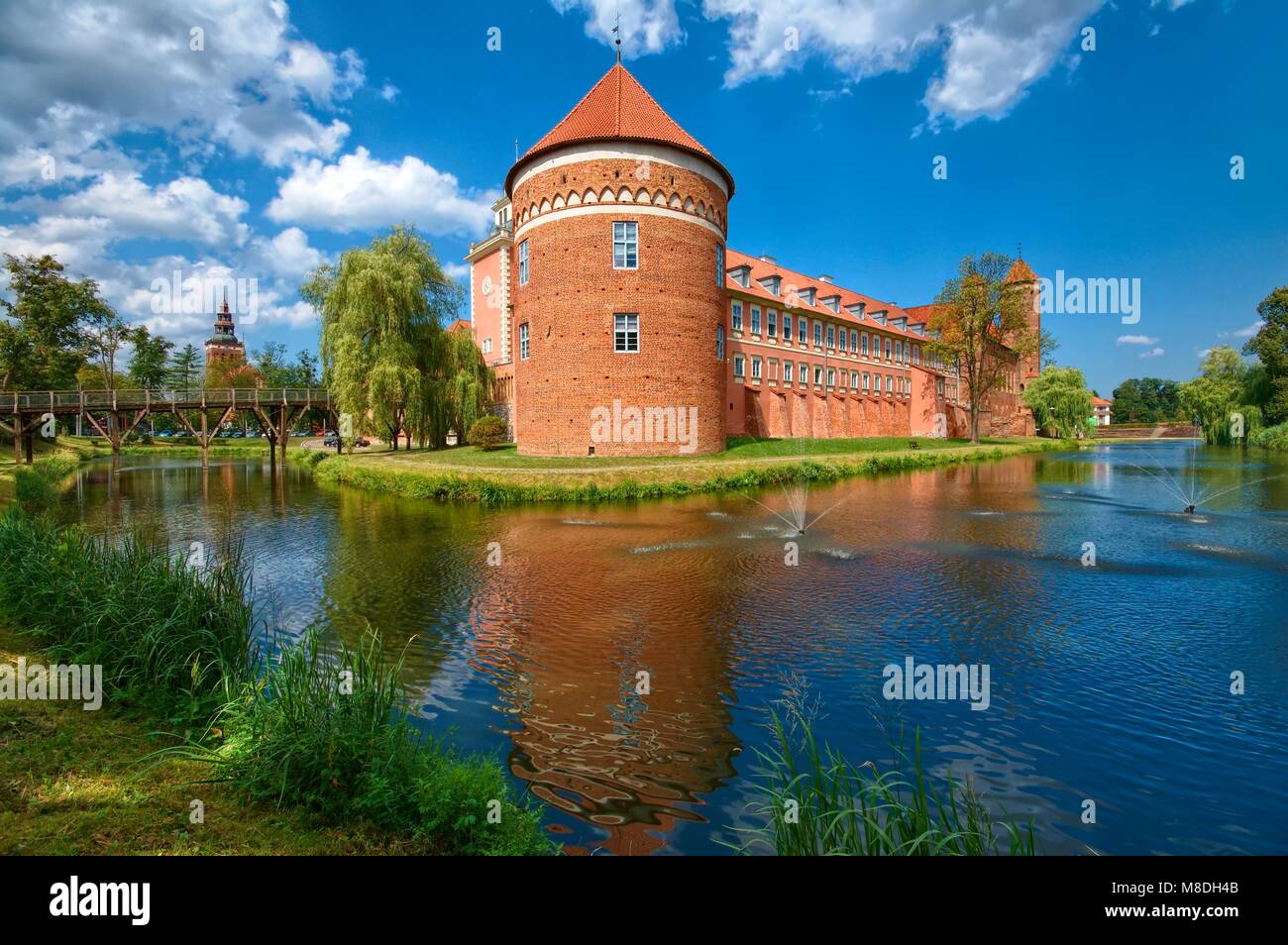 Medieval Gothic Castle In Lidzbark Warminski Poland Stock Photo Alamy medieval-gothic-castle-in-lidzbark-warminski-poland-stock-photo-alamy