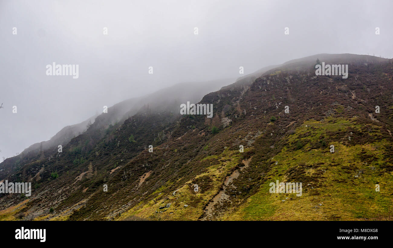 Fog on hills hi-res stock photography and images - Alamy