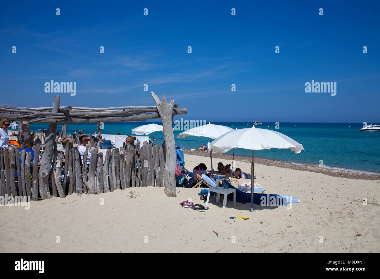 Idyllic beach bar at Pampelonne beach, popular beach at Saint-Tropez, french riviera, South France, Cote d'Azur, France, Europe Stock Photo