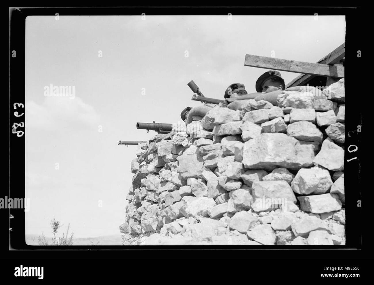 British army soldiers rifles Black and White Stock Photos & Images - Alamy