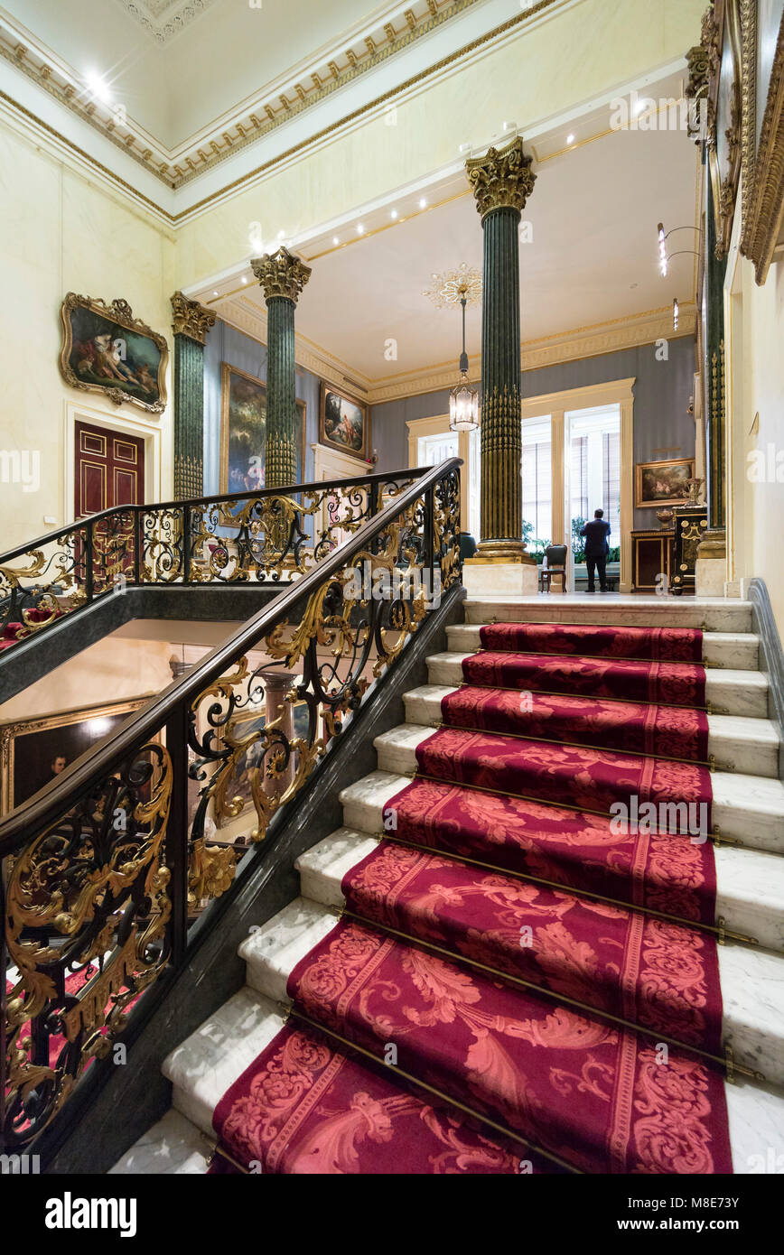 London. England. UK. The Wallace Collection, housed at Hertford House in Manchester Square, former townhouse of the Seymour family.  Main staircase wi Stock Photo