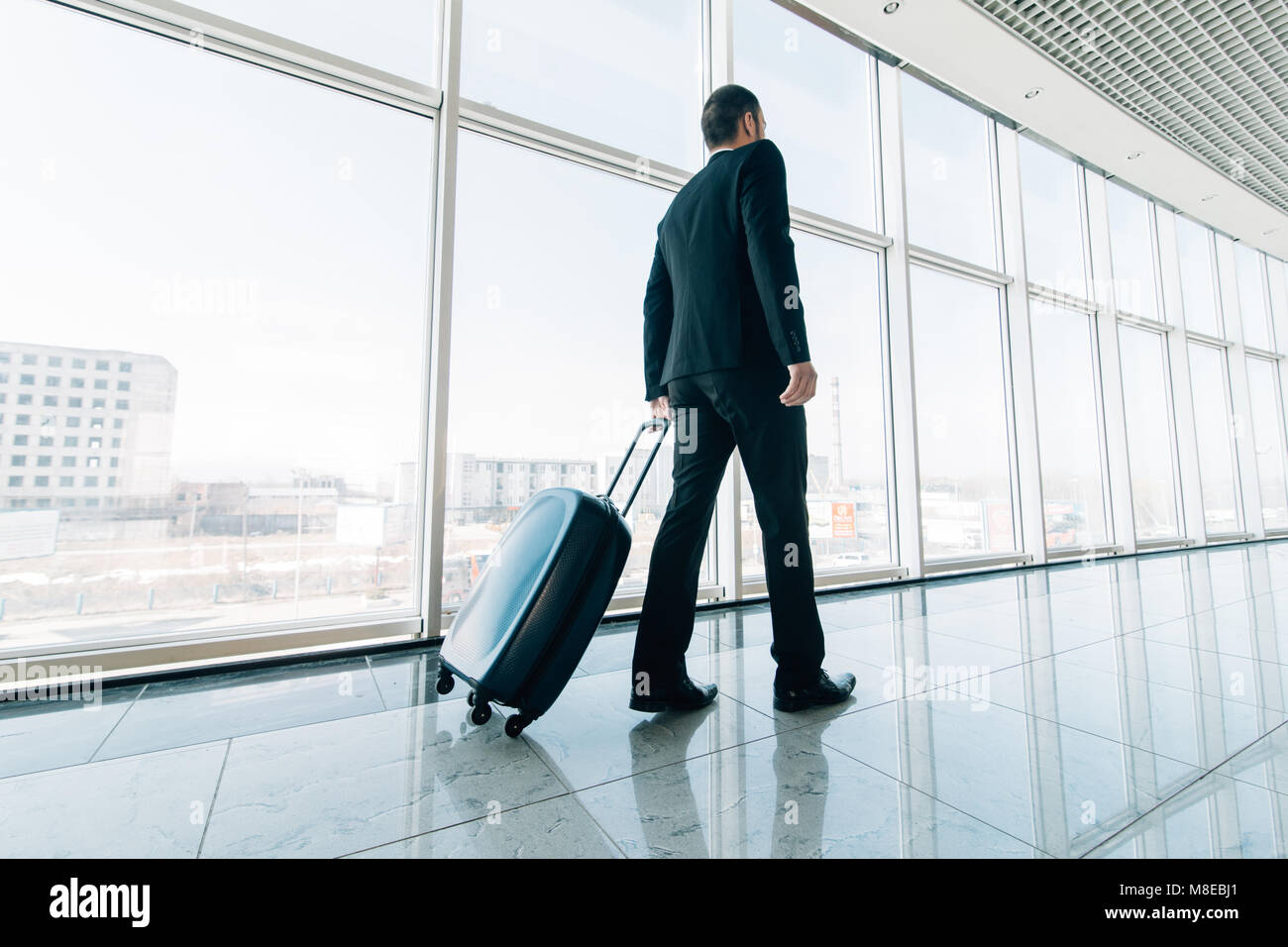 suitcase gate
