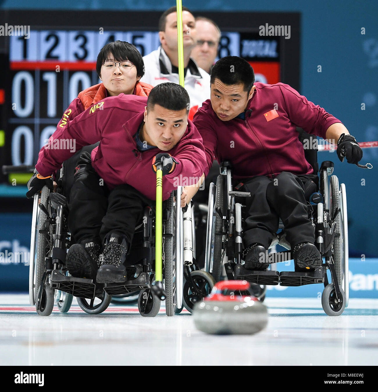 Pyeongchang, South Korea. 16th Mar, 2018. China's Wang Haitao (front L ...