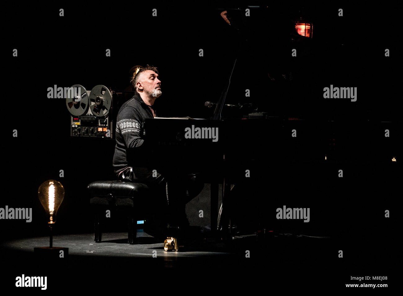 Aviles, Spain. 16th March, 2018.  French musician and composer of soundtracks like 'Amelie' or 'Good Bye Lenin!', Yann Tiersen, plays the piano during his concert at Niemeyer Center on March 16, 2018 in Aviles, Asturias, Spain. ©David Gato/Alamy Live News Stock Photo